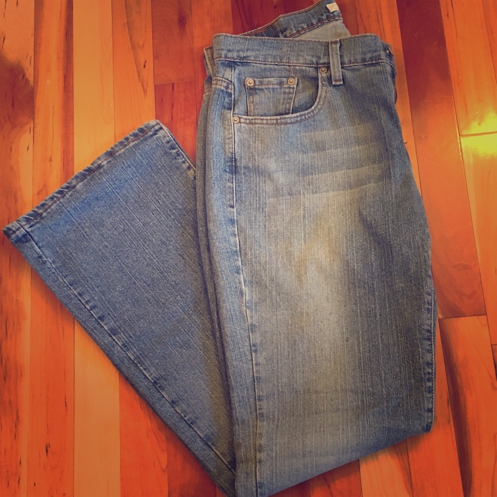 Levi’s 529 curvy jeans